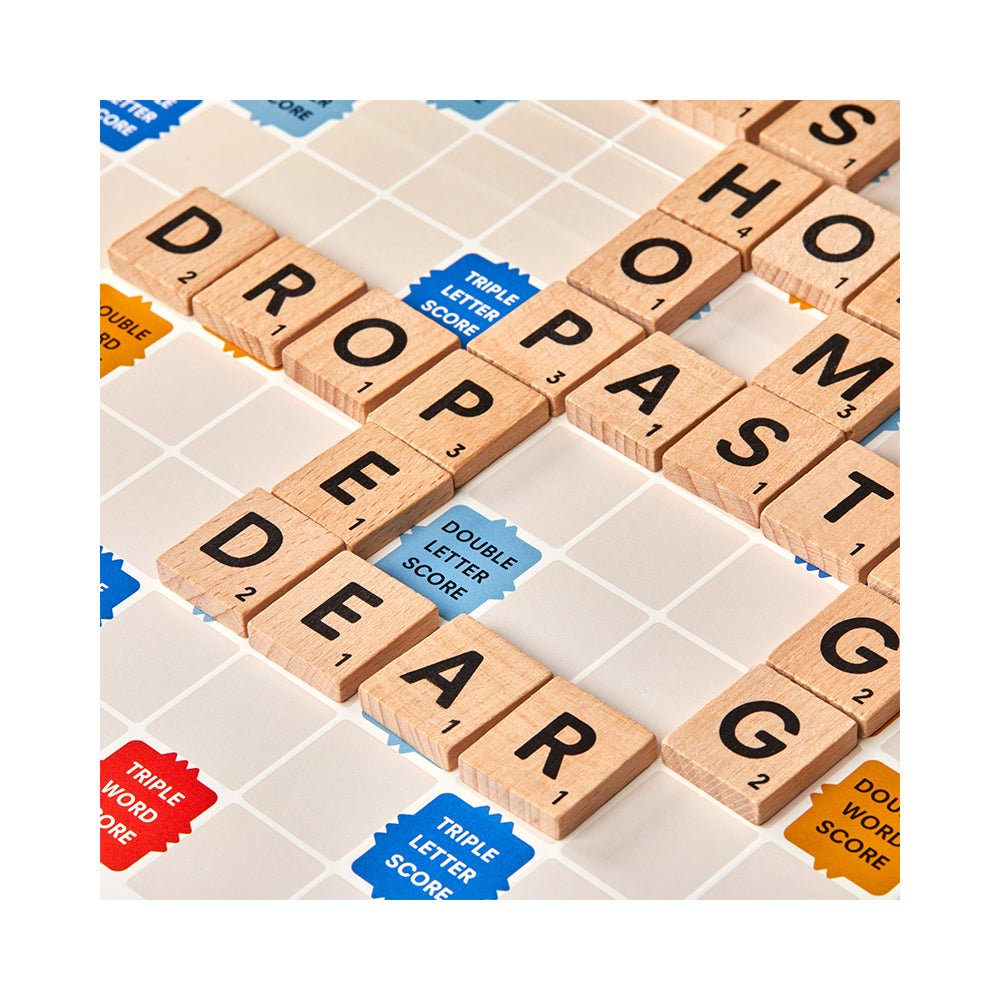 Hasbro Scrabble Classic Board Game Rack - Image 3