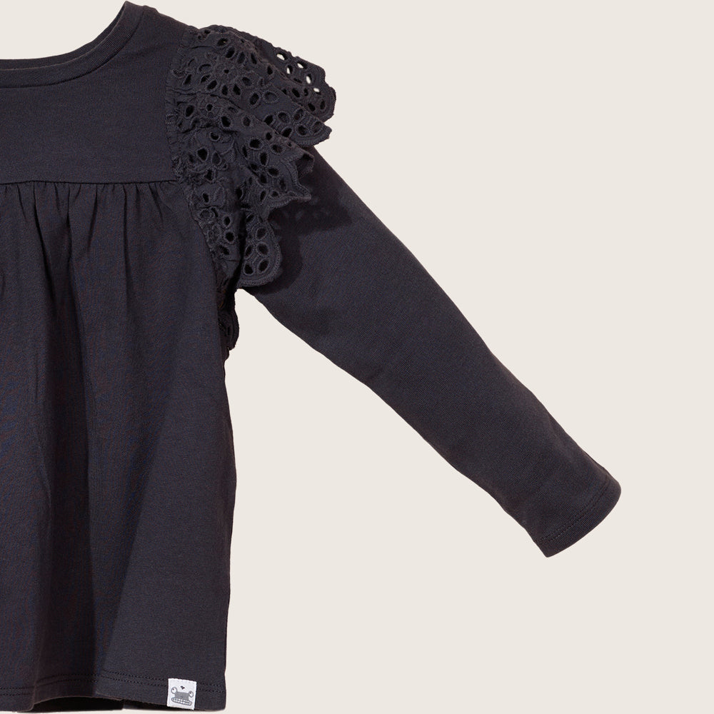 rise little earthling Ruffle Shoulder Tee TGHKT39 - Black / 5-6y - Image 2